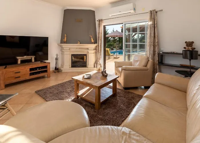 וילה Quinta Lameiras לגואה