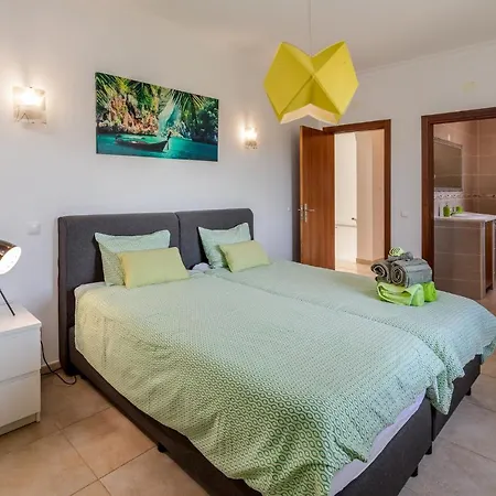 Quinta Das Lameiras Villa